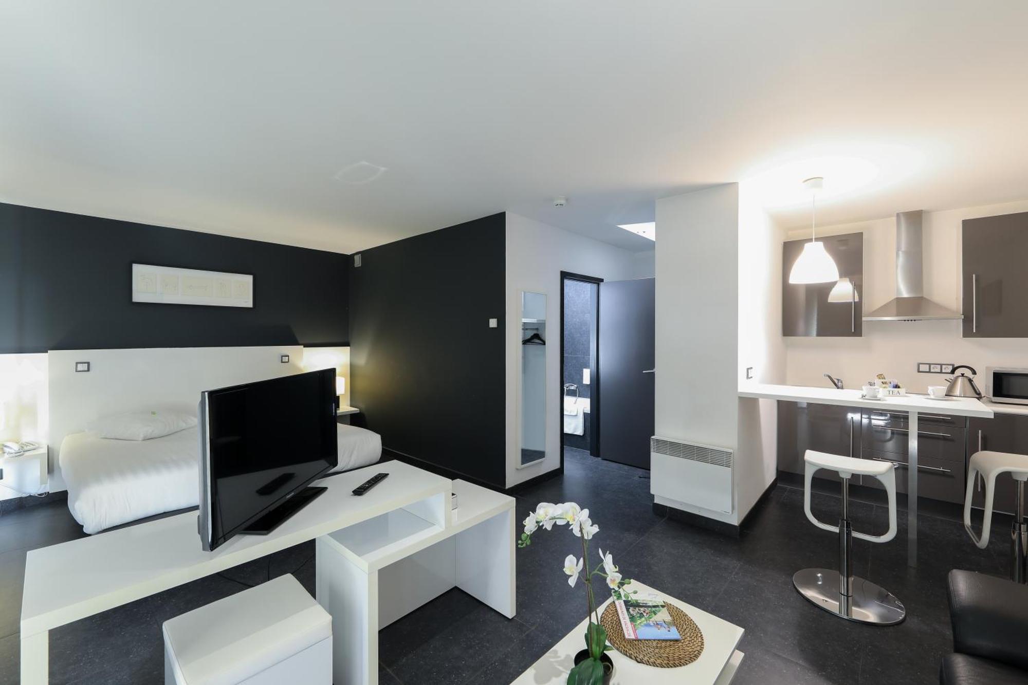 Hotel Bo Rivage Neufchâteau Kültér fotó